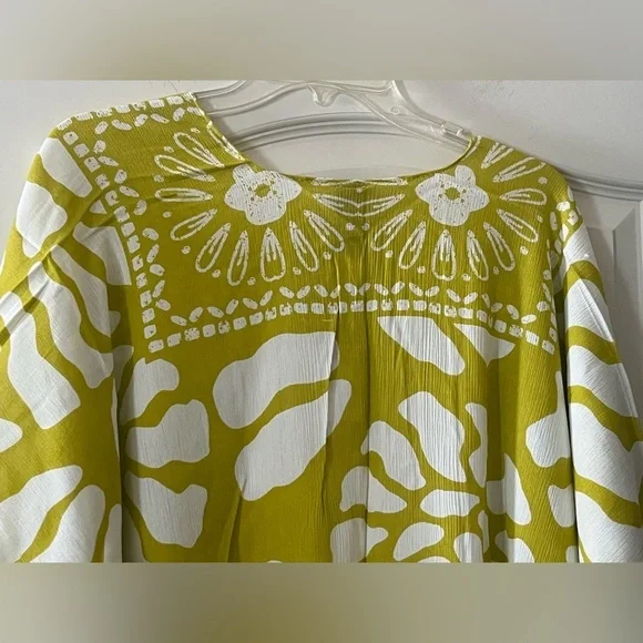 Vince Camuto Citron Floral Kimono Top Ruana, Open Wrap OSFM - Picture 7 of 16
